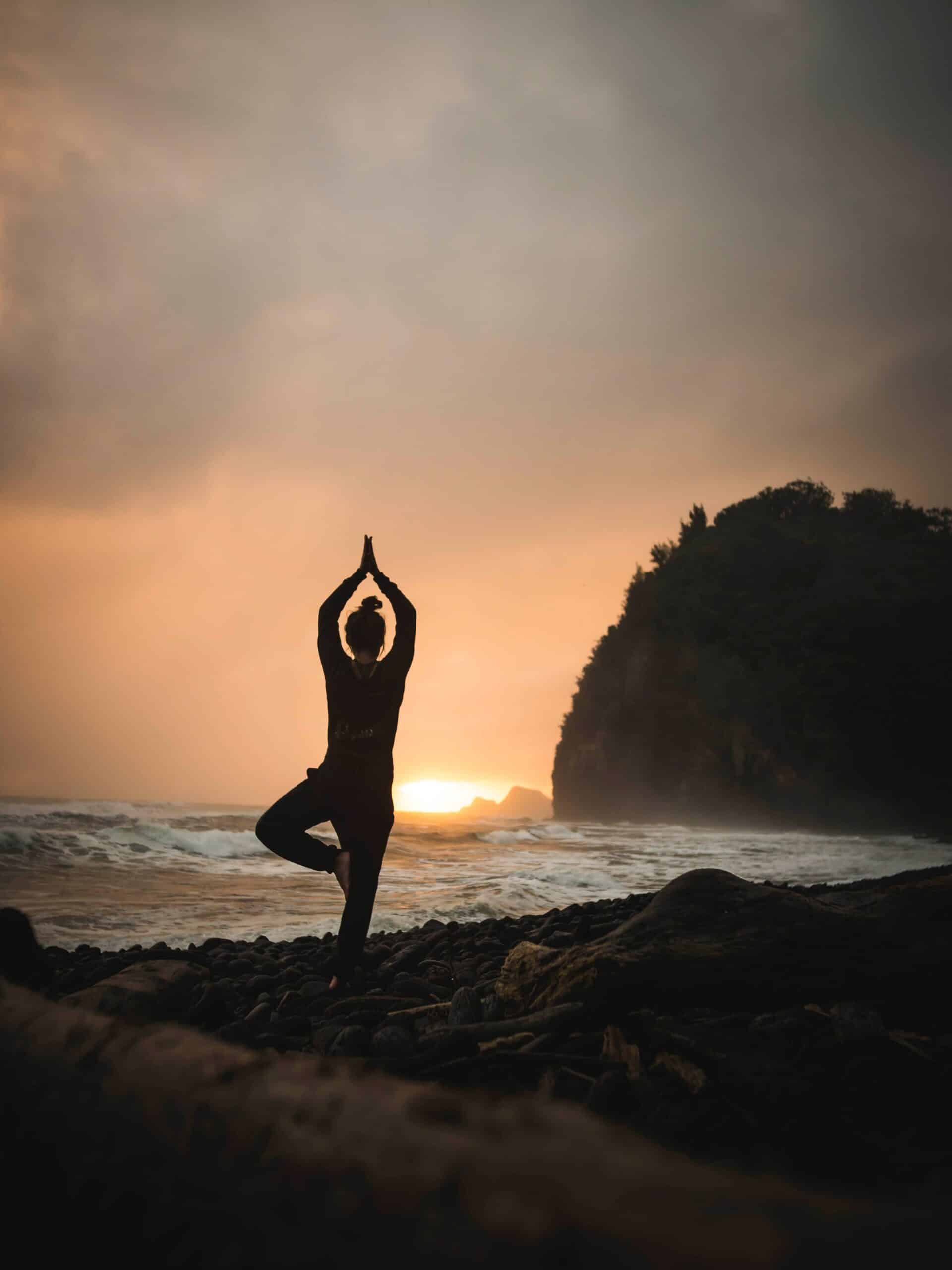 cours yoga reims unsplash scaled